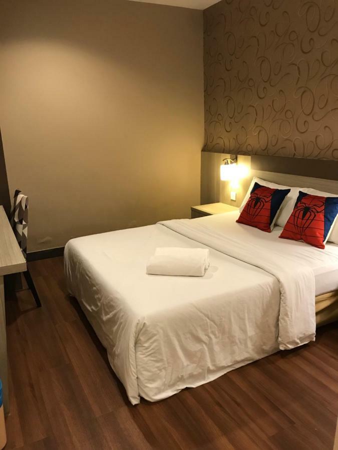Victory Hotel Johor Bahru Exterior photo